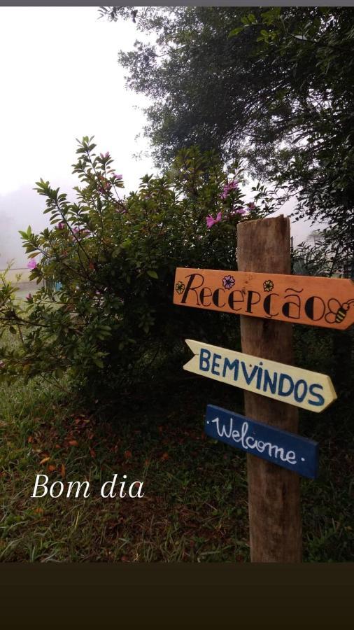 Pousada Passaredo Brumadinho Buitenkant foto